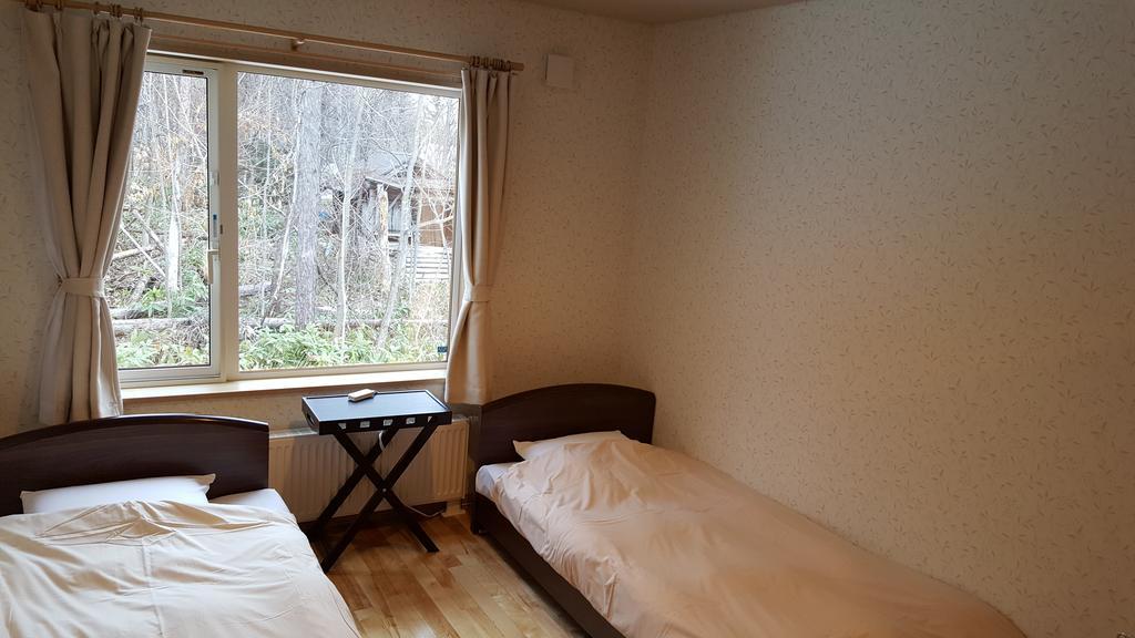 Ituka Furano E Guest House Exterior foto