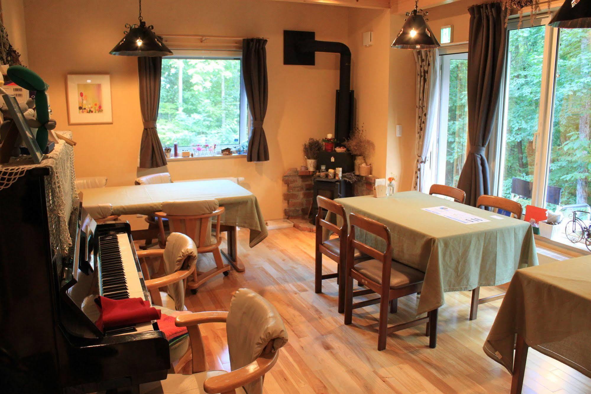 Ituka Furano E Guest House Exterior foto