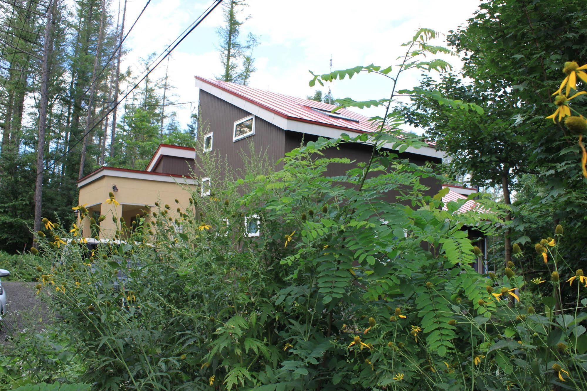 Ituka Furano E Guest House Exterior foto